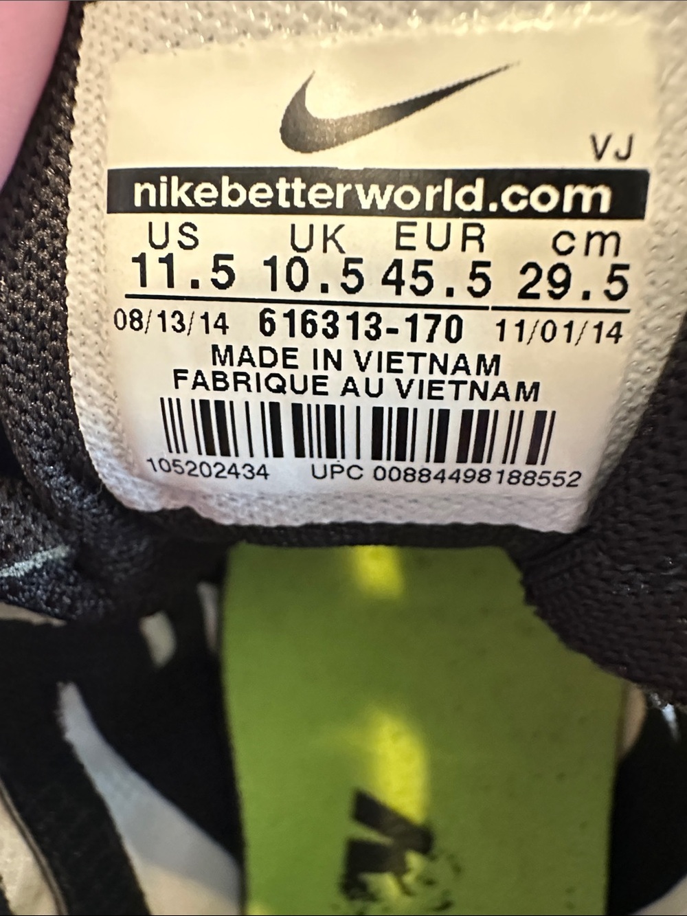 Nike White and Black Men's Track Spikes with Neon Lime Inner Detail - Picture 3 of 5